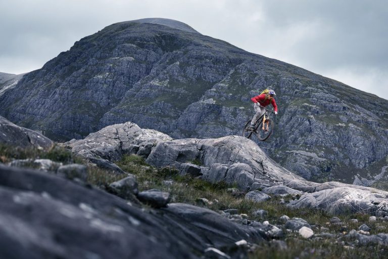 Deuter Speed Lite 21: Is It Worth It